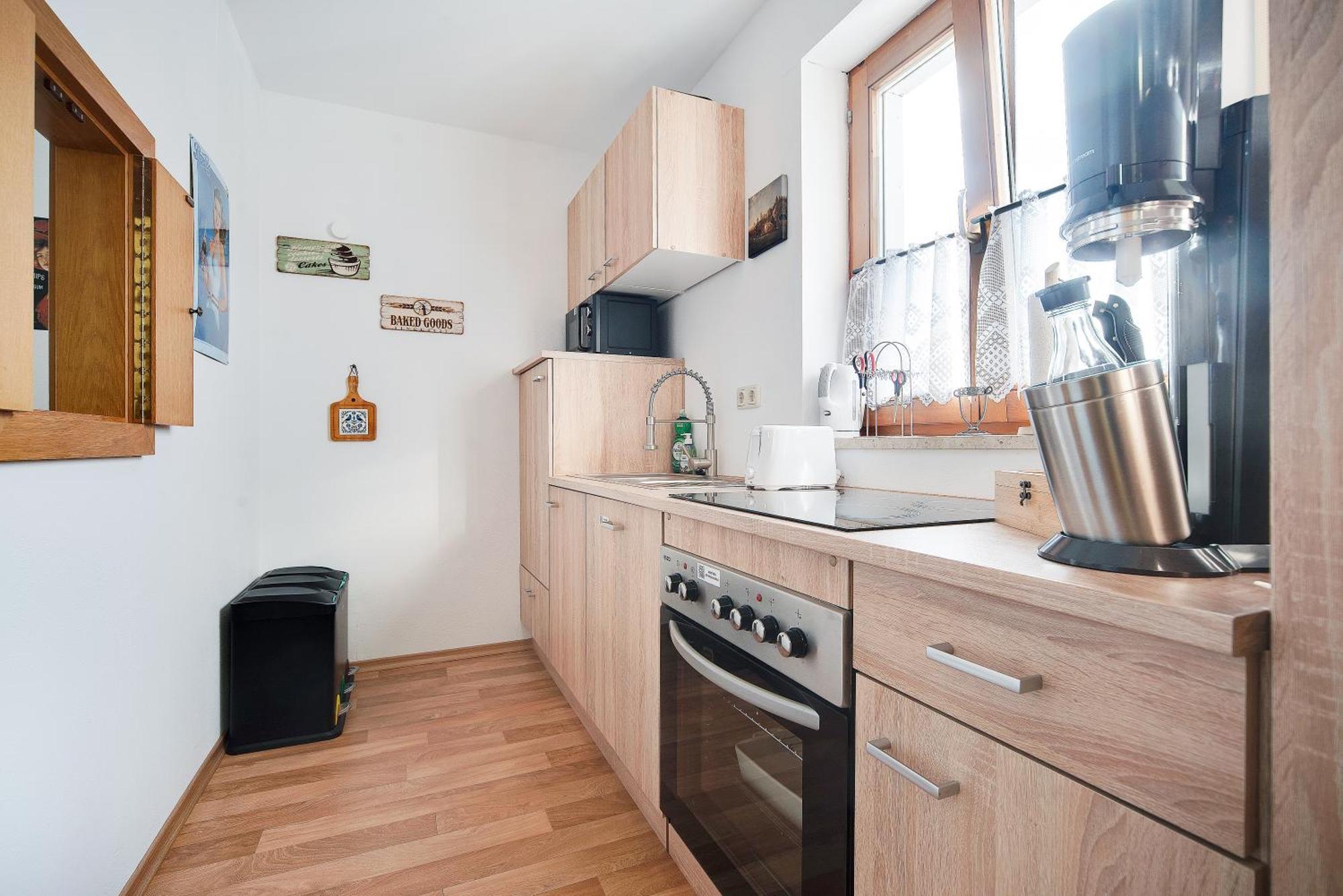 Fewo-Lavees Moderne Zentrale Fewo Nahe Omv Wacker Kliniken Burg -Eigener Eingang-Schluesselloser Check In Burghausen Dış mekan fotoğraf