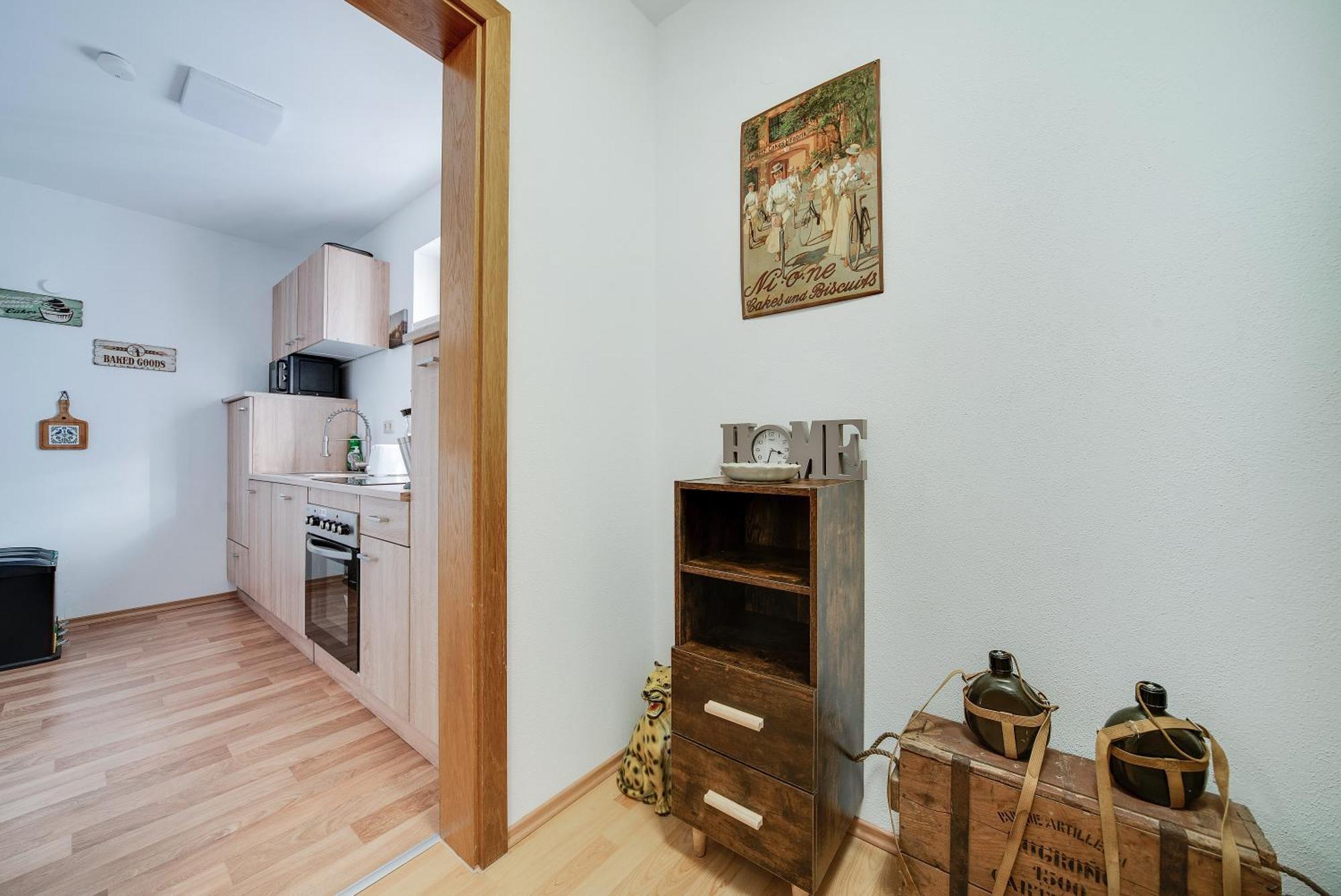 Fewo-Lavees Moderne Zentrale Fewo Nahe Omv Wacker Kliniken Burg -Eigener Eingang-Schluesselloser Check In Burghausen Dış mekan fotoğraf
