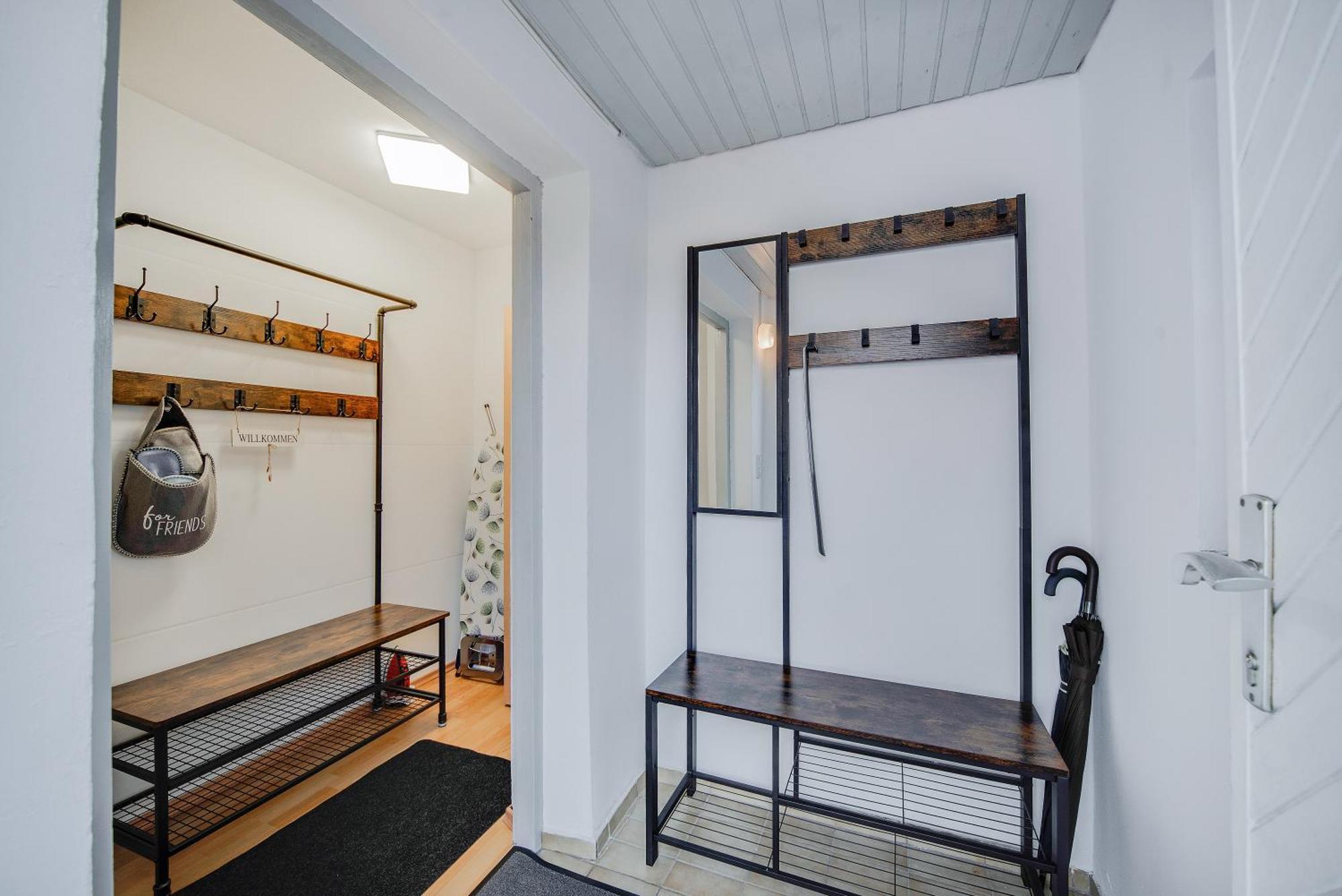 Fewo-Lavees Moderne Zentrale Fewo Nahe Omv Wacker Kliniken Burg -Eigener Eingang-Schluesselloser Check In Burghausen Dış mekan fotoğraf